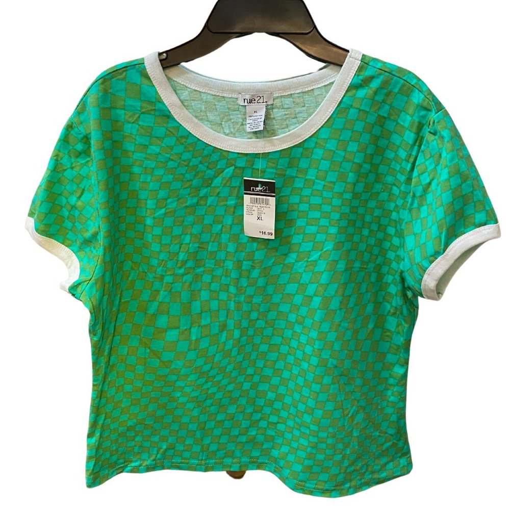 RUE21 GREEN CHECKED WOMEN'S CROP TOP SIZE XL. NWT